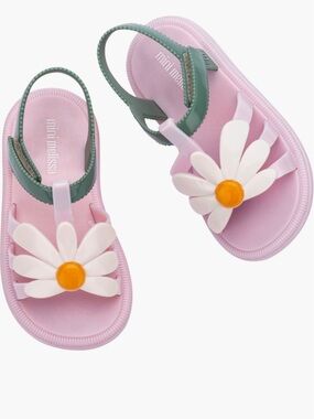 Mini Melissa
Kids' Hip Bloomy
Ankle Strap Sandal